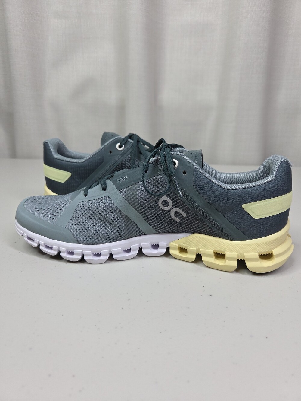 On Running Cloud Cloudflow Size 7.5 Sea/Limelight Helion Women's Shoes Sneakers - Picture 10 of 13